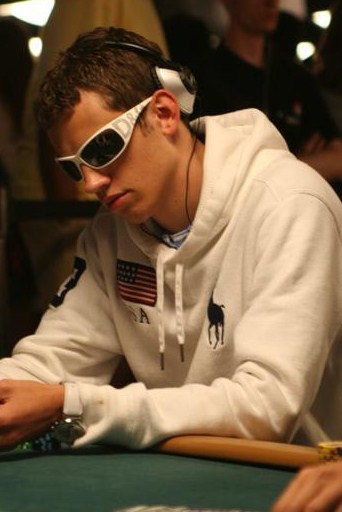 Cheap Thieves (Daniel Negreanu, professional poker player): Negreanu